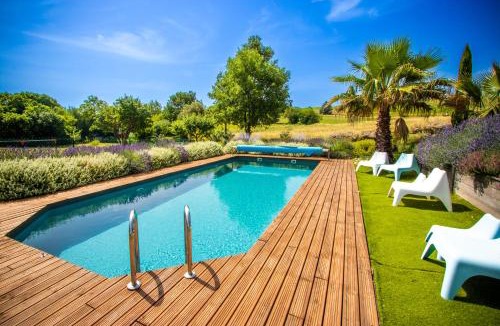 Limoux Apartment | Gîte - Holiday Home Vent Autan
