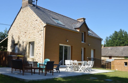 Rieux House | Gîte in Brittany, 10 people