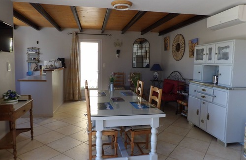Grillon Villa | Gîte in Provence, enclave des papes, swimming pool, quiet, nature, near Grignan