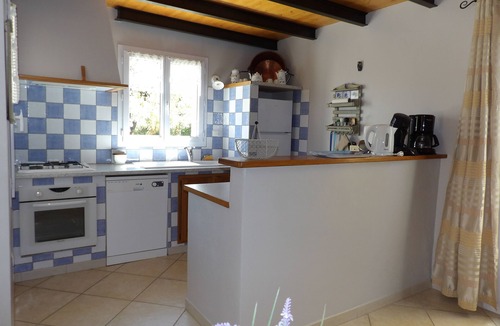 Grillon Villa | Gîte in Provence, enclave des papes, swimming pool, quiet, nature, near Grignan