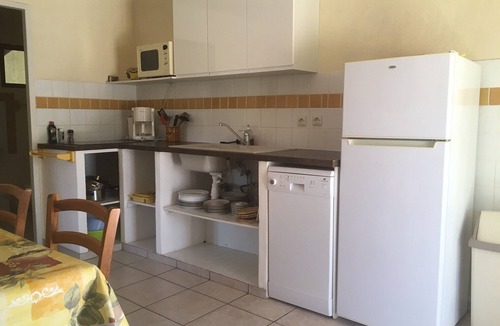 Banne House | Gîte Jaune