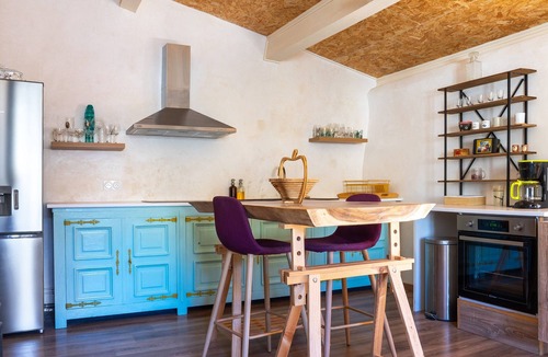 Mirepeisset Cottage | Gîte 'Joli Gîte' with Private Terrace, Wi-Fi and Air Conditioning