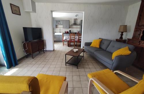 Grozon House | Gîte L'épinette