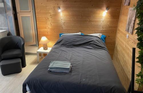 Saint-Ambroix Apartment | Gîte L'étape - indépendant & plein pied