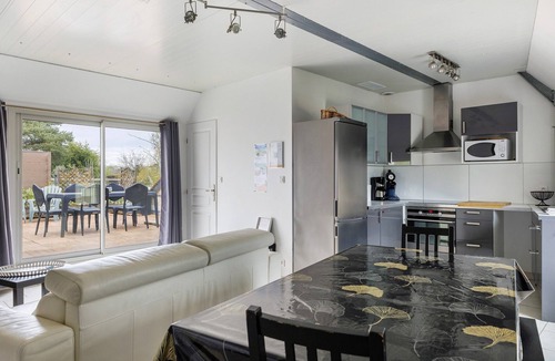 Saint-Georges-sur-Cher Apartment | Gîte l'Aérostier 5p - Le Petit Villeneuve