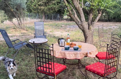 Violes Cottage | Gîte l'amandier enchanté