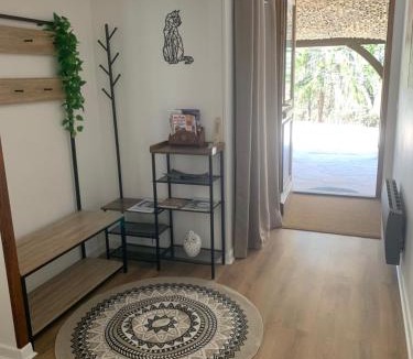 Nabirat House | Gîte l'Arbre de vie 24