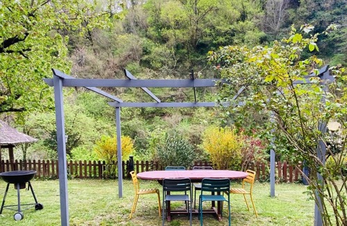 Rochessauve House | Gîte l'Ardèche en Bord de Rivière avec Cascade - Domaine au Ch'ti Ardéchois
