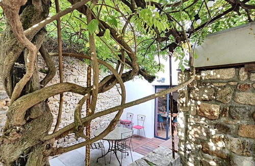 Saint-Pierre-de-Boeuf House | Gîte l'Atelier du Port