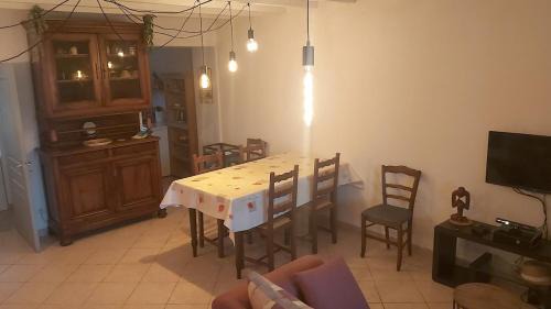 Sornay Apartment | Gîte l'Atelier 187