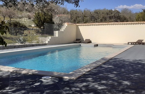 Joyeuse Cottage | Gîte * l'Escoussou 110 m², 3 rooms, charm, nature, heated pool, South Ardèche