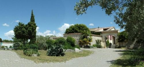 Joyeuse House | Gîte L'ESCOUSSOU 6p, 4ch, 120m2, charme et nature, piscine chauffée, sud Ardèche