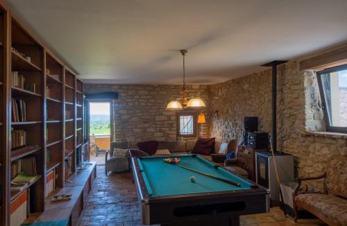 Saint-Sauveur-de-Cruzieres House | Gîte l'olivier au mas Dujau