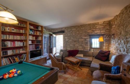 Saint-Sauveur-de-Cruzieres House | Gîte l'olivier au mas Dujau