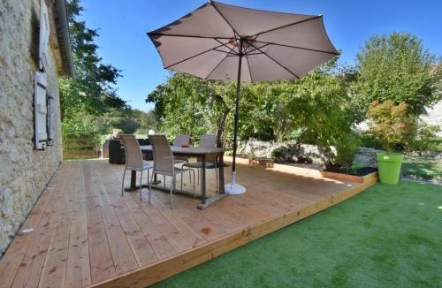 Castelnau-sur-l'Auvignon House | Gîte L'Insouciant - Domaine la Rose des vents