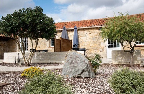 Sainte-Gemme-la-Plaine House | Gîte l'Ora des Marais V