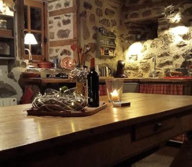 Taussac House | Gîte L'Oustalou