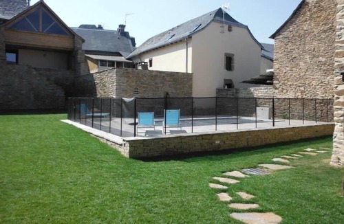Calmont House | Gîte LA BASILIQUE, sleeps 4