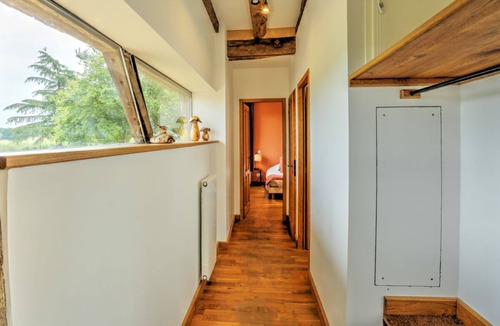 Saint-Fargeau House | Gîte La Bergerie >