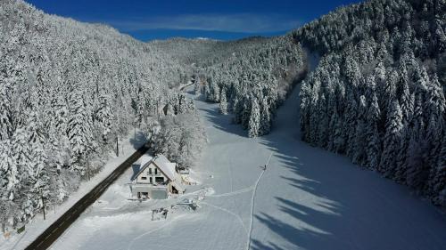 Autrans House | Gîte La Bohème Rhapsodie – 14 pers, terrasse panoramique et vue exceptionnelle sur Autrans