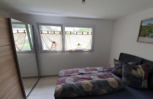 Surpierre House | Gîte La Broye