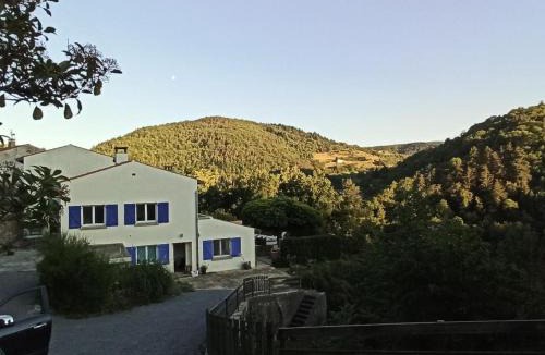 Lamastre House | Gîte la côte des bleuets de Retourtour