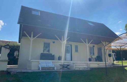 Bouhy House | Gîte la Casita