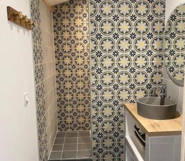 La Roche-de-Glun Apartment | Gîte La Clé de Saint-Georges