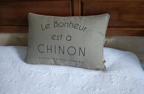 Chinon House | Gîte la comète