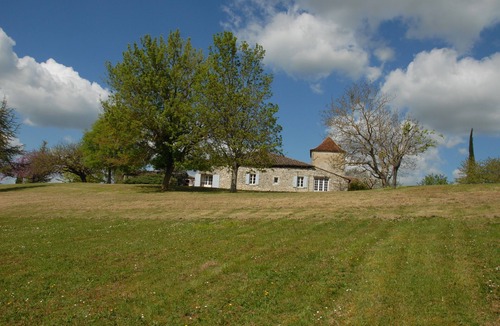Douzains Cottage | Gîte LA CONCIERGERIE in DOUZAINS