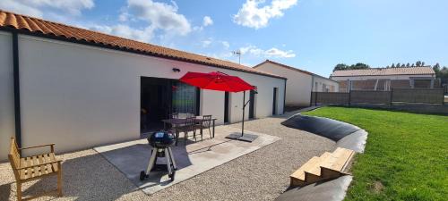 Les Epesses House | Gîte la Couzinette 3km du parc Puy du Fou