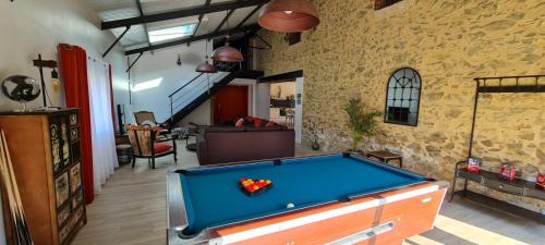 Sevremont House | Gîte La Ferme Du Mesnil