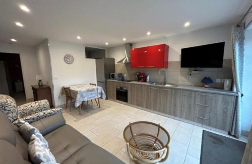 Epineuil-le-Fleuriel House | Gîte La Fontagrille