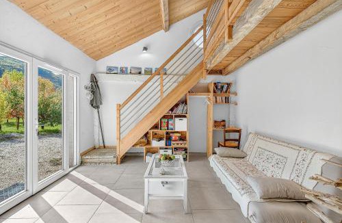 Le Saix House | Gîte La Grange Des Pépinières