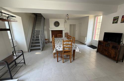 Chantenay-Villedieu House | Gîte la Maladrie