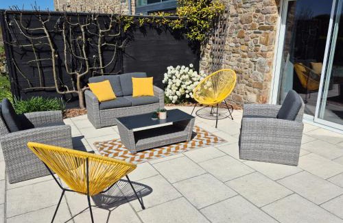 Vesly House | Gîte La Motte