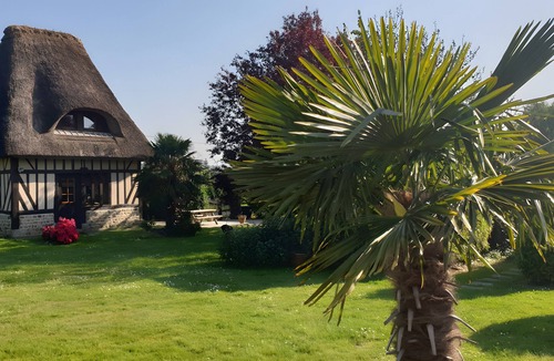 Fatouville-Grestain House | Gîte La Petite Chaumière near Honfleur, 2–5 guests, with pool