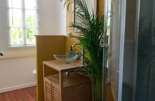 Guitres House | Gîte La Petite Maison