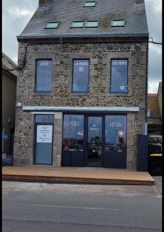 Saint-Vaast-la-Hougue Apartment | Gîte la rose des vents