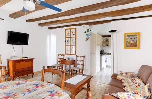 Savonnieres House | Gîte La Salamandre: private terrace, garden, air conditioning, Cher view, 2 bedrooms