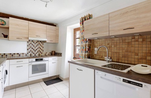 Savonnieres House | Gîte La Salamandre: private terrace, garden, air conditioning, Cher view, 2 bedrooms