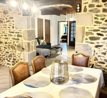 Bourg-Lastic House | Gîte La Servolle