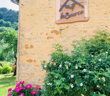 Grusse House | Gîte La Source