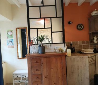 Saint-Franchy House | Gîte La Tanière d'Ysengrin