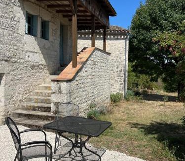 Montaigu-de-Quercy House | Gîte La Vésarnie