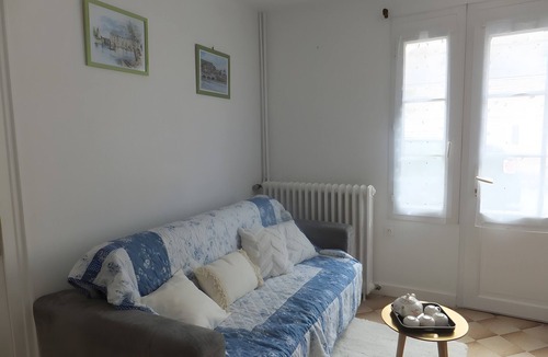 Preuilly-sur-Claise House | Gîte la Valériane in Preuilly-sur-Claise