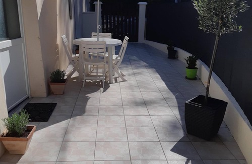 Cabara House | Gîte "La Vue".