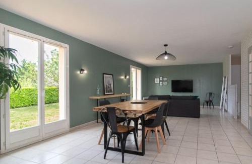 Blaye House | Gîte Le 31 Bis, en centre ville avec jardin.