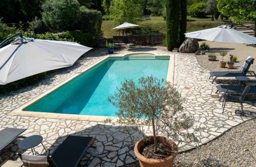 Saint-Andre-de-Cruzieres House | Gîte Le Bel Endroit