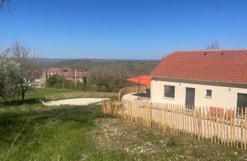 Laval House | Gîte Le Bas des Poujades